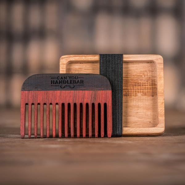 Handmade Paduak Wood Comb and Oak Holder, Comb Outside